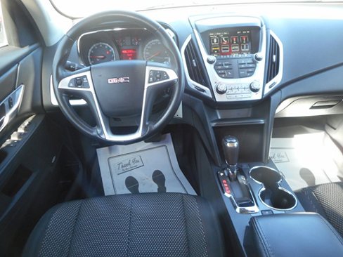 Used 2017 GMC Terrain SLE w/ Convenience Package image 8