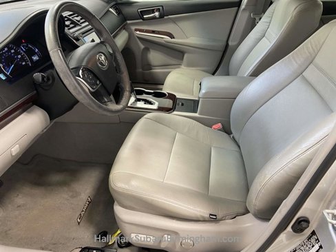 Used 2012 Toyota Camry XLE image 9