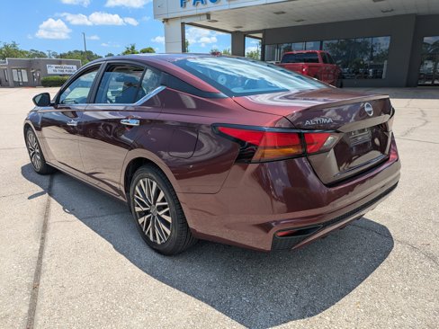 Used 2023 Nissan Altima 2.5 SV image 6