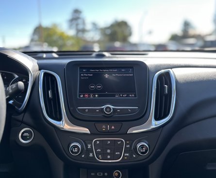Used 2023 Chevrolet Equinox LT w/ Driver Convenience Package image 20