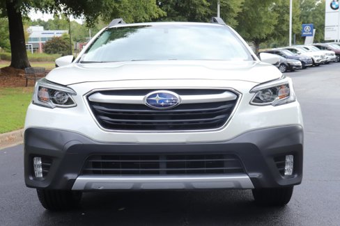 Used 2021 Subaru Outback Limited image 3