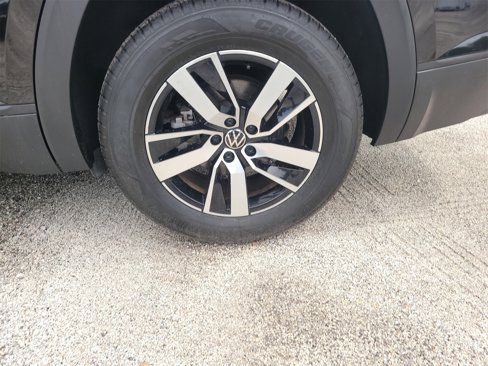 Used 2021 Volkswagen Atlas SE image 9