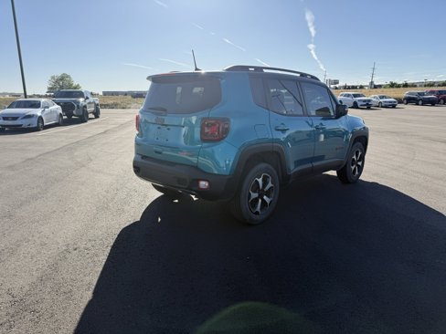 Used 2020 Jeep Renegade Trailhawk w/ Cold Weather Group image 11