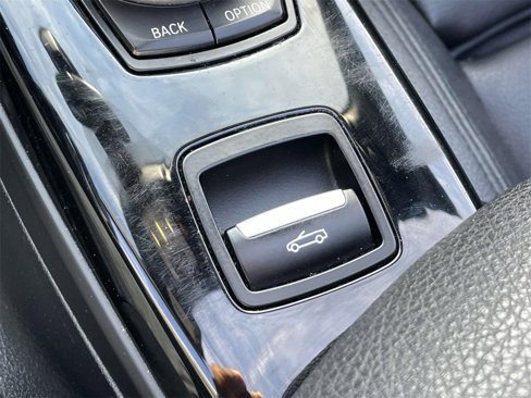 Used 2020 BMW 230i xDrive Convertible image 27