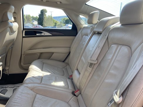 Used 2017 Lincoln MKZ Select w/ Select Plus Package image 27