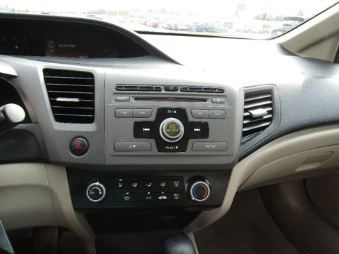 Used 2012 Honda Civic LX image 13
