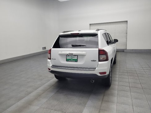 Used 2017 Jeep Compass High Altitude image 9
