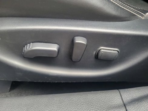 Used 2017 Nissan Maxima Platinum image 28