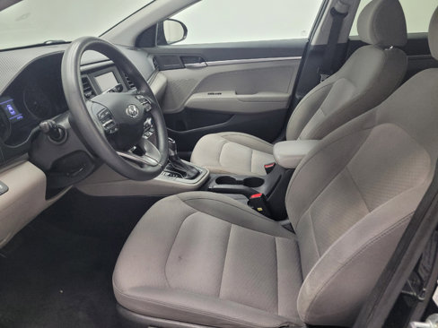 Used 2020 Hyundai Elantra SE w/ Cargo Package (C1) image 17
