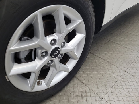 Used 2023 Kia Soul LX w/ LX Technology Package image 31