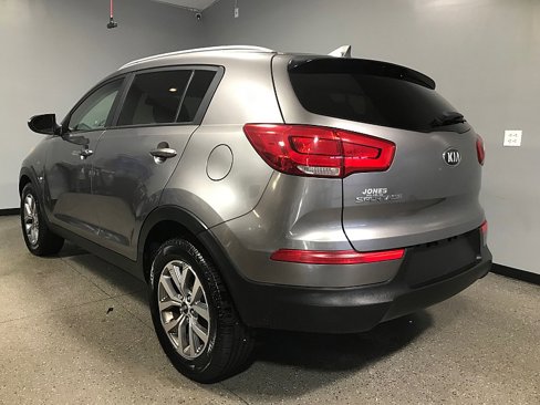 Used 2015 Kia Sportage LX image 5