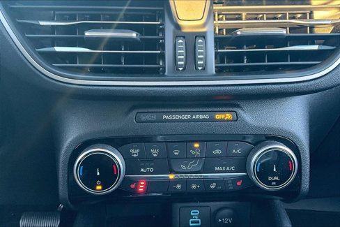Used 2022 Ford Escape SEL w/ Technology Package image 32