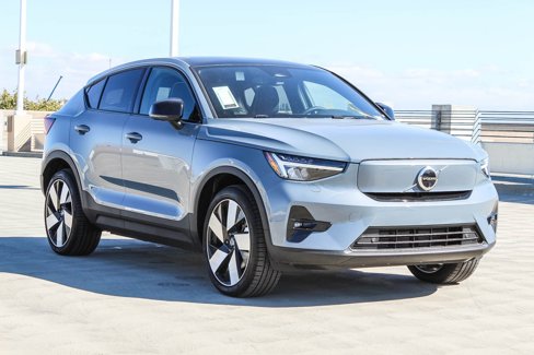 Used 2023 Volvo C40 P8 Recharge Ultimate image 3