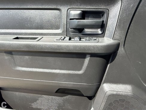 Used 2018 RAM 2500 Tradesman w/ Chrome Appearance Group image 20