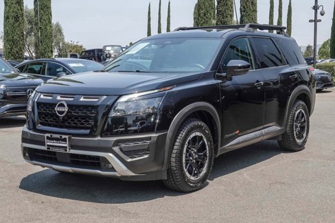 Used 2023 Nissan Pathfinder Rock Creek image 3
