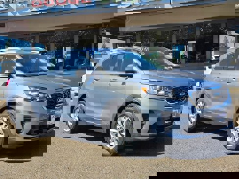 Used 2020 Kia Sorento LX w/ LX I4 Convenience Package image 29