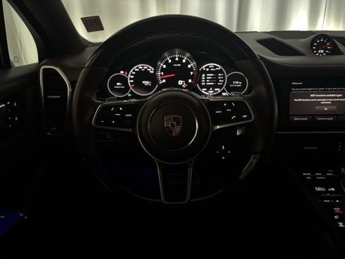 Certified 2023 Porsche Cayenne S image 22