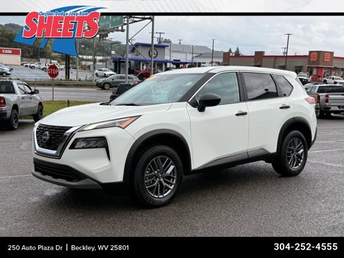 Used 2023 Nissan Rogue S image 1