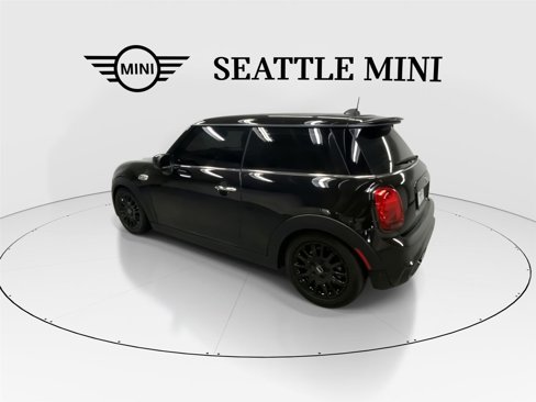 Used 2021 MINI Cooper S w/ Premium Package image 8