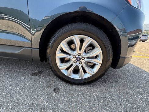 Used 2022 Ford Edge Titanium w/ Equipment Group 301A image 50