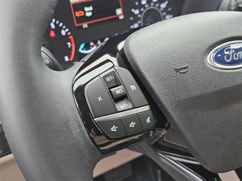 Used 2022 Ford Escape SEL image 19