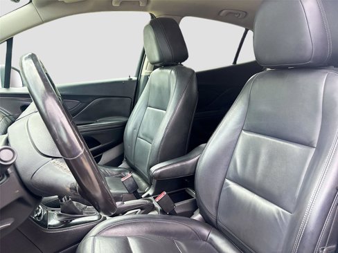 Used 2019 Buick Encore Essence image 24