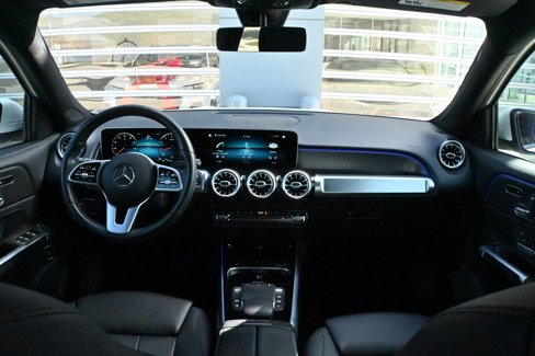 Used 2021 Mercedes-Benz GLB 250 image 17