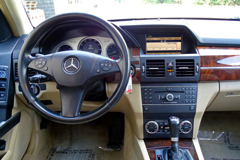 Used 2012 Mercedes-Benz GLK 350 4MATIC w/ Premium 1 Pkg image 21