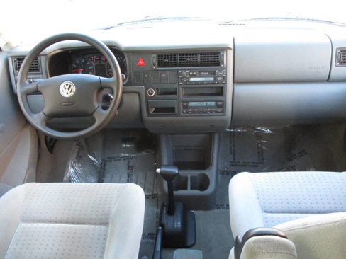 Used 2002 Volkswagen Eurovan GLS image 13