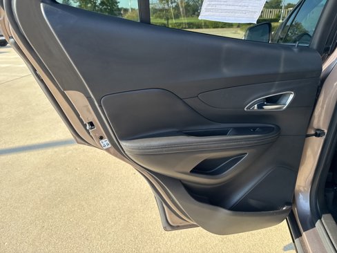 Used 2015 Buick Encore Convenience image 18