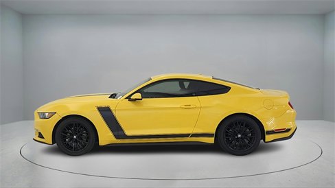 Used 2015 Ford Mustang Premium w/ Equipment Group 201A image 4