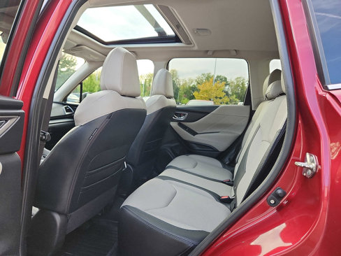 Used 2019 Subaru Forester Limited image 10