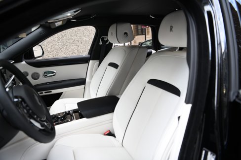 New 2025 Rolls-Royce Ghost image 10