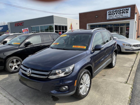 Used 2015 Volkswagen Tiguan SE image 4