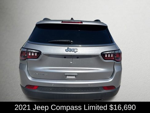 Used 2021 Jeep Compass Limited image 4