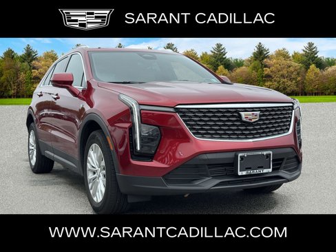 Certified 2024 Cadillac XT4 Luxury w/ Cold Weather Package image 2