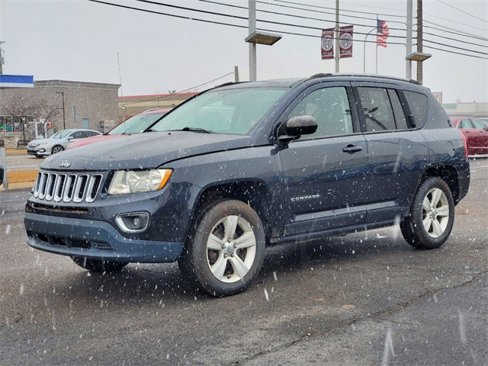 Used 2016 Jeep Compass Sport w/ Power Value Group image 2