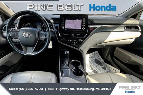 Used 2022 Toyota Camry SE image 13