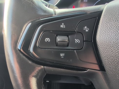 Used 2023 Chevrolet Bolt EUV LT w/ Comfort Package image 22