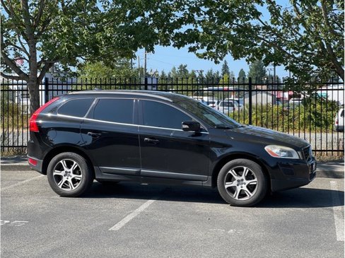 Used 2013 Volvo XC60 T6 image 1
