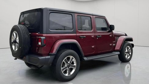 Used 2021 Jeep Wrangler Unlimited Sahara image 5