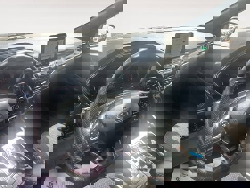 Used 2024 Ford Escape ST-Line image 10