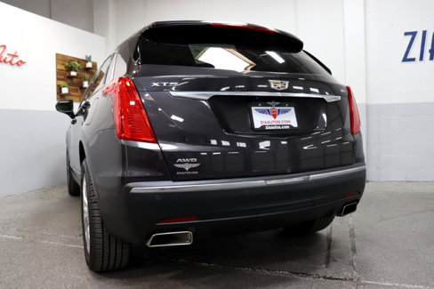 Used 2017 Cadillac XT5 Premium Luxury w/ Advanced Security Package image 3