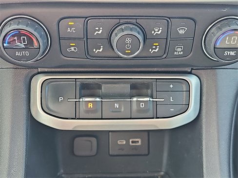 Used 2022 GMC Acadia SLE w/ Driver Convenience Package image 13