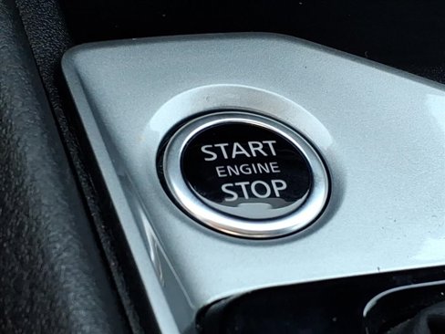 Used 2025 Nissan Altima 2.5 SV image 22