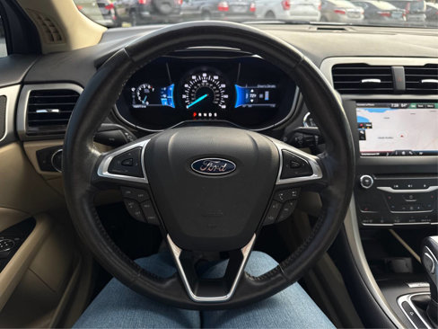Used 2014 Ford Fusion SE w/ Equipment Group 202A image 19