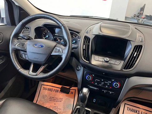 Used 2019 Ford Escape SEL image 12