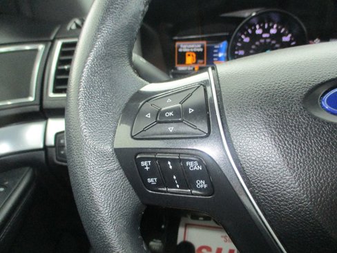 Used 2018 Ford Explorer Limited w/ Ford Safe & Smart Package image 11