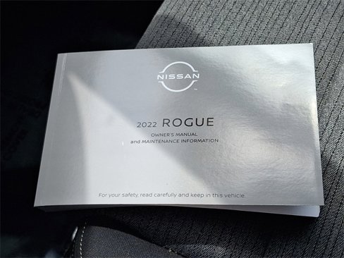 Used 2022 Nissan Rogue S image 24