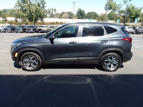 Used 2021 Kia Seltos EX image 5